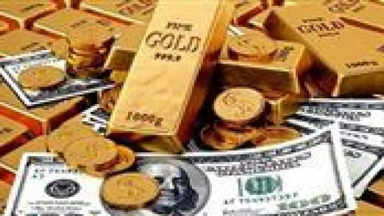 سعر الذهب يتراجع بعد تحركات غير متوقعة في السوق العالمي